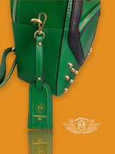 Load image into Gallery viewer, Rare Chameleon Back Pack By Mailloechii